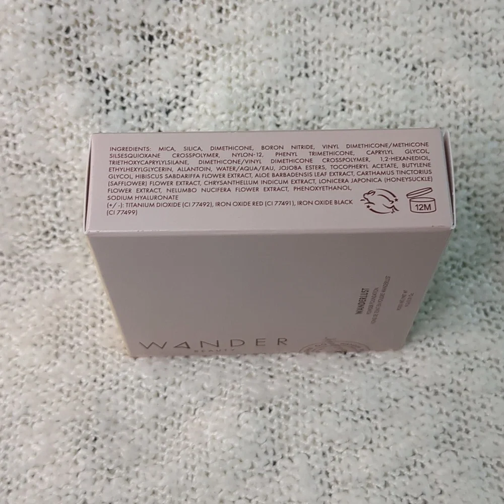 Wander Beauty Wanderlust Powder Foundation in Medium, 9g/0.31oz